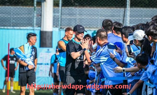 问鼎娱乐官网-英超球员浮动奖金制度及其对表现的激励作用